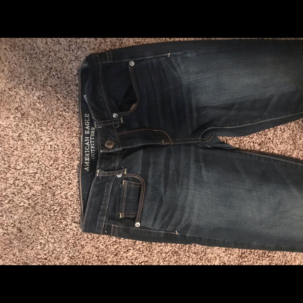 American Eagle dark wash jeans. Open to offers!